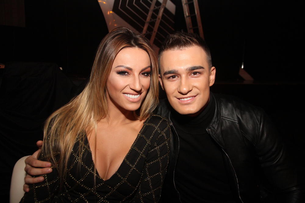 HAOS U NEMAČKOJ! Rada i Haris za dlaku izbegli smrt: Auto im eksplodirao, VATRA KULJALA 2 METRA UVIS!