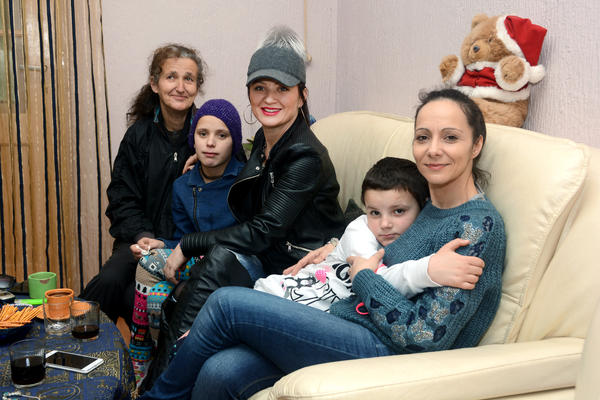 OLIVERA VIŠE NIJE NAJTUŽNIJA DEVOJČICA U SRBIJI: Pogledajte kako uživa u novom, TOPLOM domu! (VIDEO)