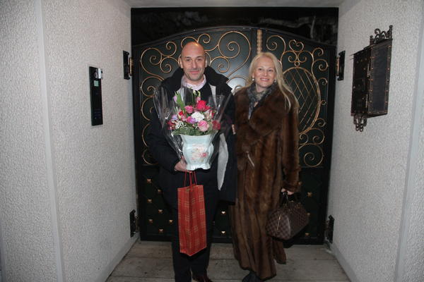 OVO JE NAJLUKSUZNIJA VILA NA ESTRADI, ostali - plačite: ČUVENA KARINGTONKA, kuća koju je Šabanova ćerka dobila od muža! (FOTO)