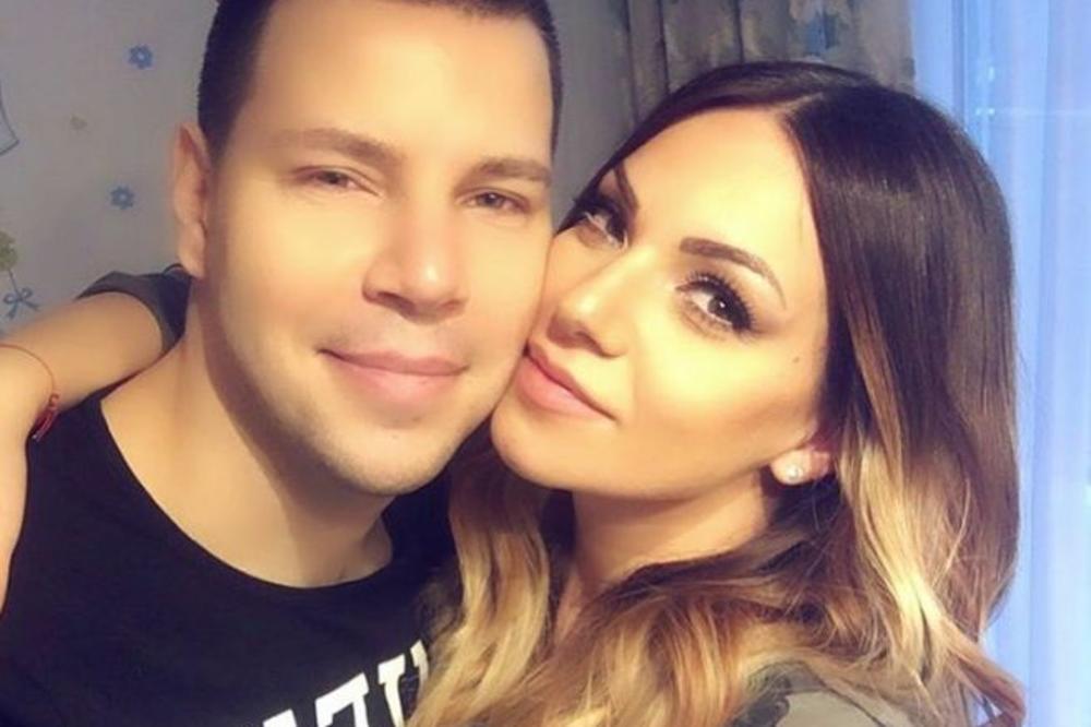 PRVE FOTKE MALOG VUJADINA! Ivana i Petar prvi put predstavili javnosti svog sina! (FOTO)