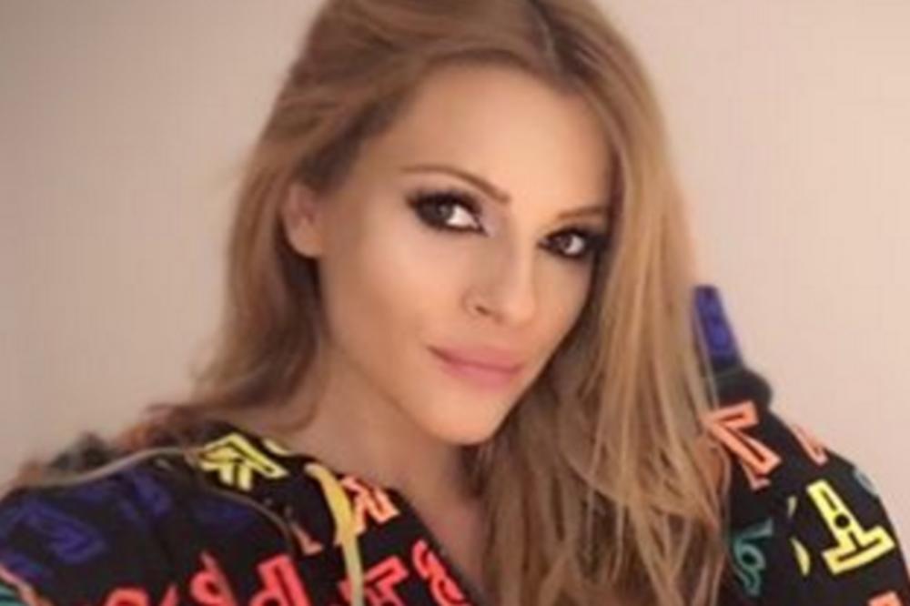 E, to je pravi muž! Svaka žena poželela bi ono što je dočekalo Jelenu Kostov kad se vratila iz porodilišta! (FOTO)