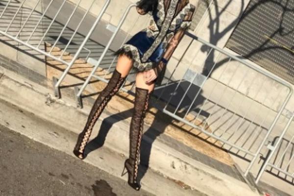 Ona je jedina SRPSKA pevačica koja se pojavila na DODELI GREMIJA: Da li i vi mislite da nas je žešće IZBLAMIRALA?