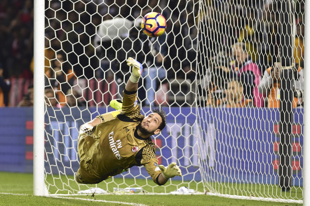 KAKAV GOLMAN, STRAŠAN GOLMAN! Suso spasio Milan u 85. minutu, ali svi pričaju o Superđiđu! (VIDEO)