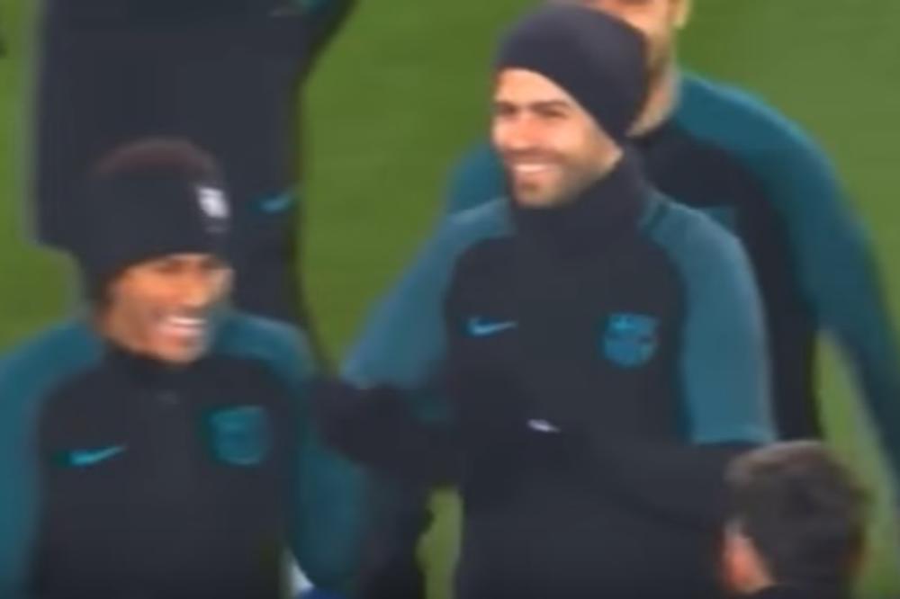 OBRIŠI TO GUMICOM: Ne postoji smešnija stvar od Nejmarovih brkova! (FOTO) (VIDEO)