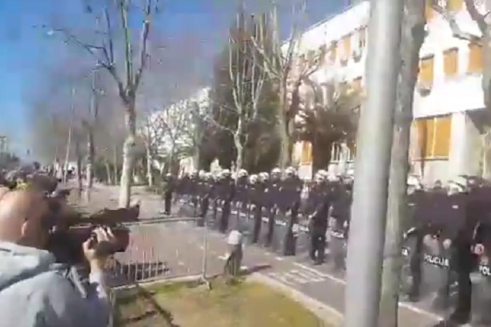 U NEPALU OPŠTE RASULO: Predsednica Biđa Devi Bandari raspustila parlament zbog svađe!