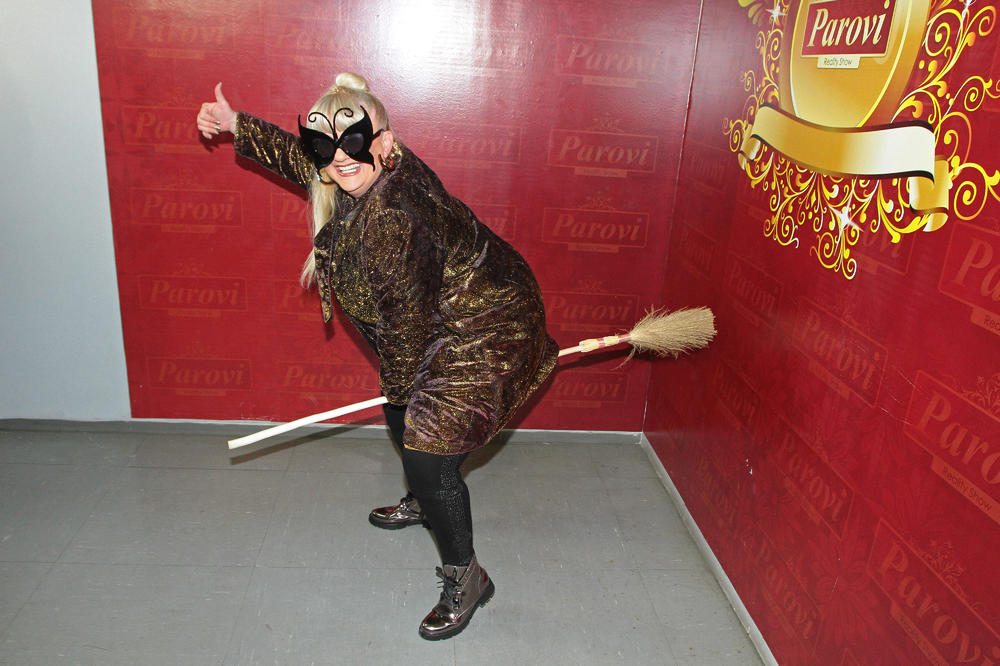 DA LI STE SPREMNI DA VIDITE OVO, jer posle nema nazad?! Vesna Rivas u KUPAĆEM KOSTIMU! (FOTO)