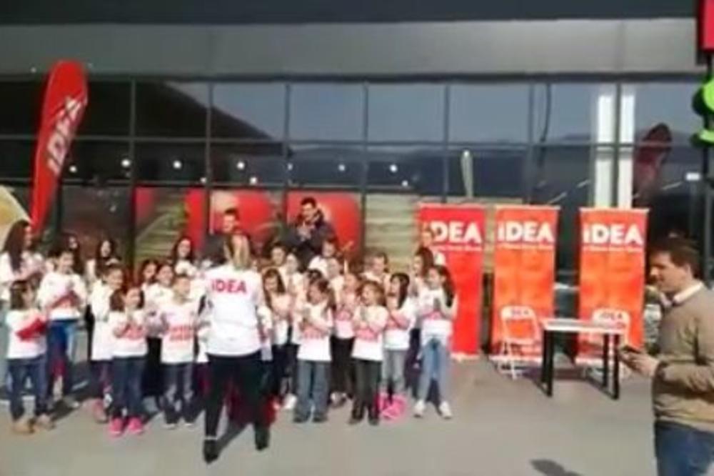 MORE EMOCIJA: Hor Mališana zagrmeo Dobro znaj... Volters i Bjelica nisu znali gde se nalaze! (VIDEO)