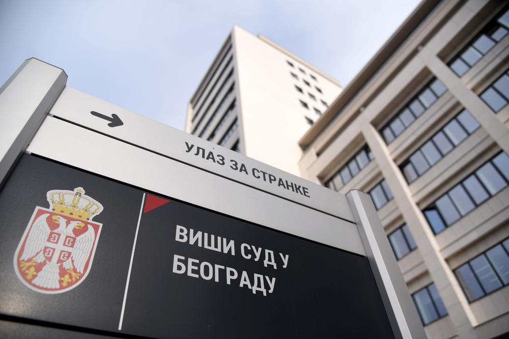 OSLOBOĐENI BEOGRADSKI ANARHISTI! Teretili ih za bacanje molotovljevih koktela na ambasadu!