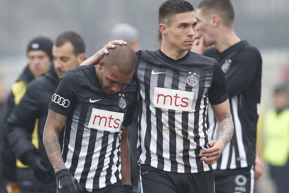 Jedan od najboljih igrača Partizana ne igra na Večitom derbiju?! (FOTO) (VIDEO)