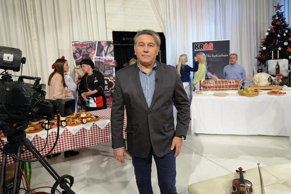 VRAĆEN MU PASOŠ! Evo koliko je poznati pevač iskeširao jer je kolima udario devojku!