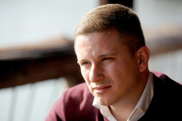 JOVIČIĆ BRANI MALOG: Ðilas pokušava da zaradi jeftine političke poene zadirući u najprivatniju oblast - starateljstvo nad decom!