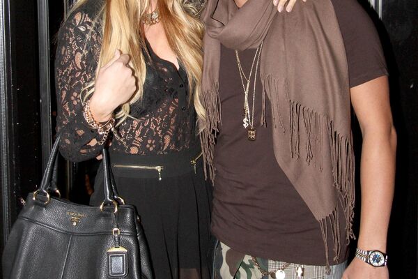 SVI SU JE ZABORAVILI, A OPASNA JE RIBA: Bila je na Farmi i šuškalo se da je sa KARLEUŠINIM MUŽEM! (FOTO)