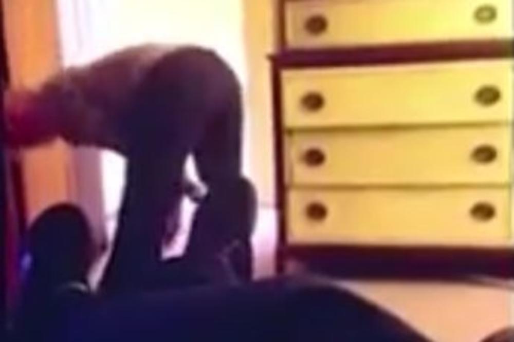 ŠOK u staračkom domu! Starateljka izvodila seksi ples pred 100-godišnjim dementnim muškarcem! (VIDEO)