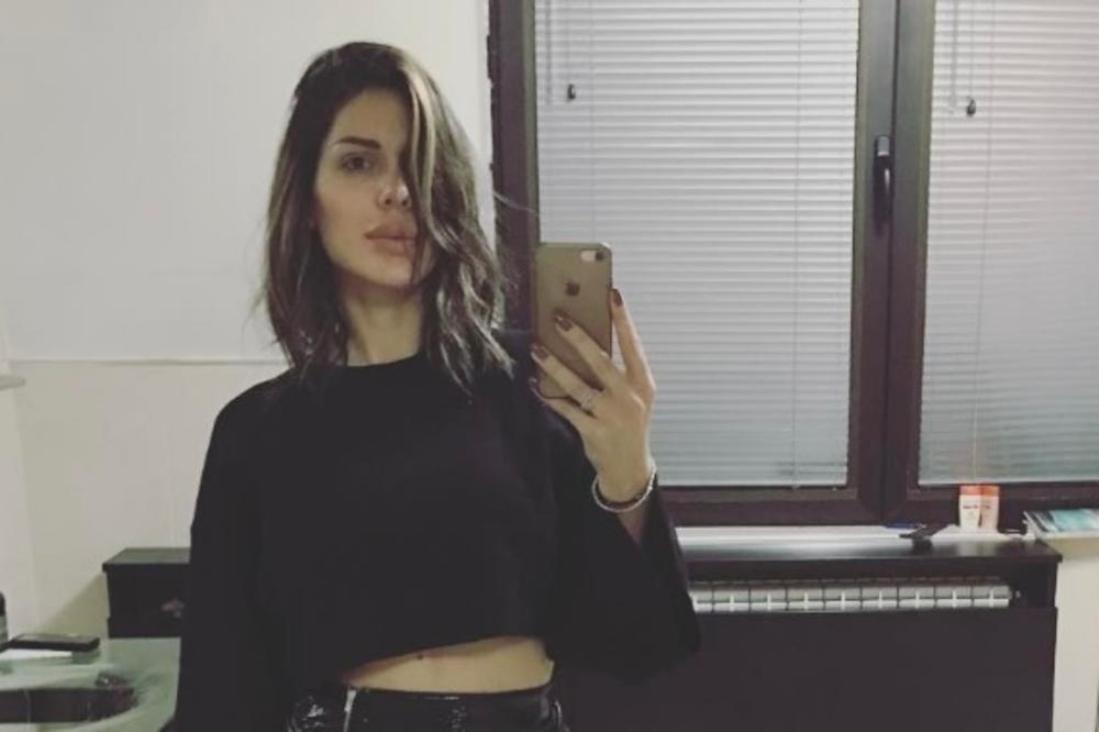 ŠOKANTNO Srpska pevačica se nagutala tableta za smirenje! (VIDEO)