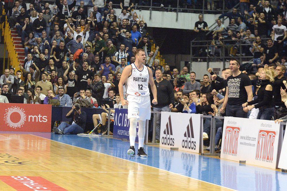 Novica ima kratku, ali UBITAČNU poruku za sve navijače Partizana! (FOTO)