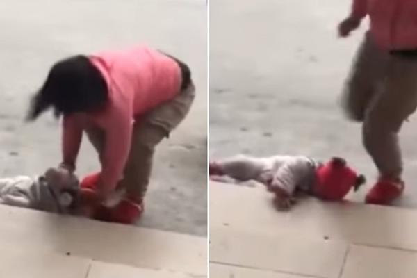 Gledajte na sopstvenu odgovornost! MAJKA ŠUTIRALA DETE i bacala ga po stepenicama JER JE PLAKALO! (UZNEMIRUJUĆI VIDEO)