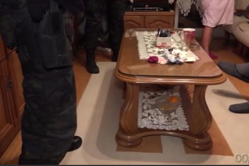 HAPŠENJE VEKA U SRBIJI: Evo koga je sve policija privodila! SKORO DA NEMA GRADA GDE NISU RADILE LISICE! (VIDEO)