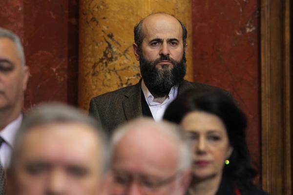 ZUKORLIĆU PRETE SMRĆU: Pozivaju na LIKVIDACIJU BIVŠEG MUFTIJE, a evo ko stoji iza svega!