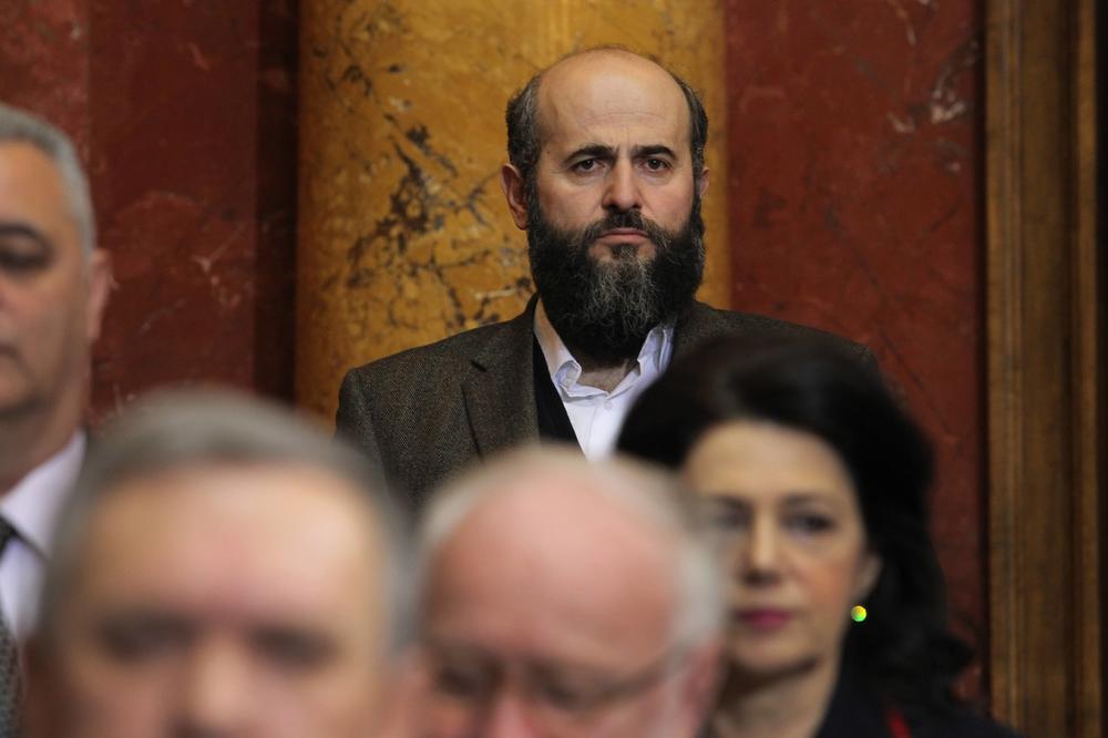 ZUKORLIĆU PRETE SMRĆU: Pozivaju na LIKVIDACIJU BIVŠEG MUFTIJE, a evo ko stoji iza svega!