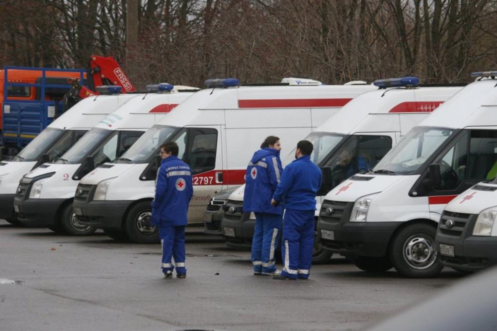 UŽAS U MOSKVI: Ušetao u radio stanicu I UBO NOVINARKU U VRAT!