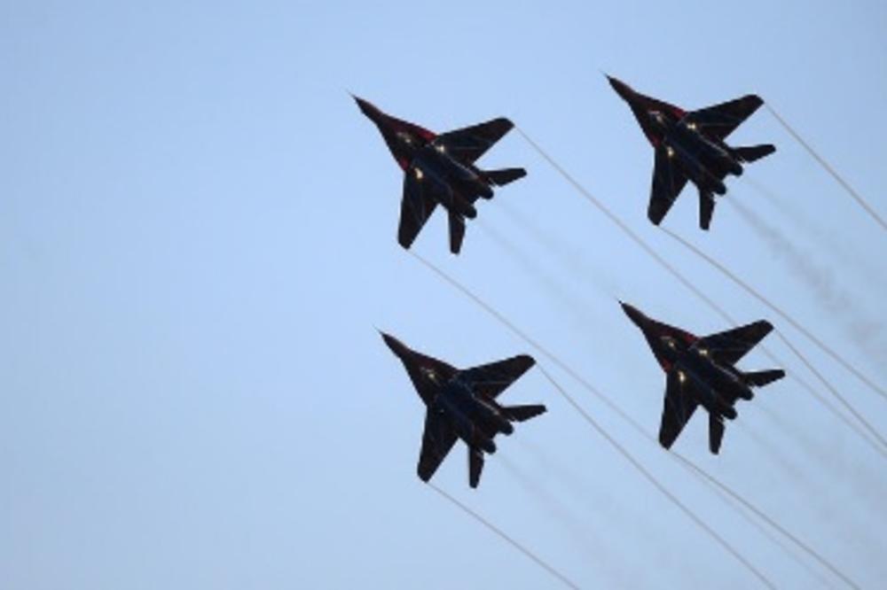 SRPSKA VOJSKA JE UPRAVO POSTALA JOŠ JAČA: Sleteli beloruski MIGOVI u Batajnicu