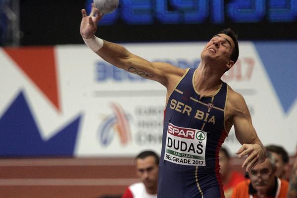 Srceparajuće... Mihail Dudaš se sapleo i pao, a potom je usledila kiša suza! (VIDEO)