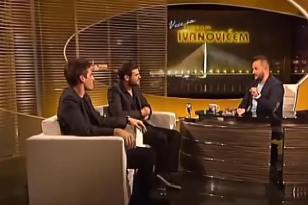 ŠOKIRALI IVANOVIĆA USRED EMISIJE: Dali mu POKLON za penis - da malo vežba, pričali o porno filmovima! (VIDEO)