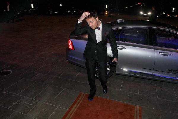 POTPUNO SE SPRŽIO: Milan Stanković ugradio VEŠTAČKE ŠIŠKE!