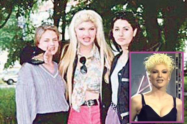 Nisam imala ni za čarape, majka mi se zaduživala, a onda...ŠOKANTNA ISPOVEST JELENE KARLEUŠE!