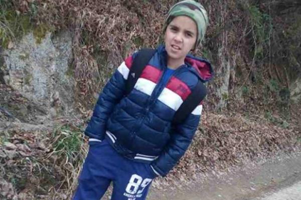Nestao Konstantin (10)! Dečak je izašao iz kuće i od tad ga nema, traže ga policija, meštani, lovci! (FOTO)