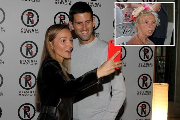 Novakovi navijači ovu ženu napadaju zbog njegovih poraza: Nisam mu ja držala portiklu i hranila ga! (FOTO)