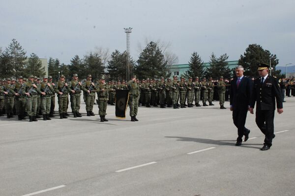 Nato i američka ambasada ZABRINUTI ZBOG KOSOVSKE VOJSKE!