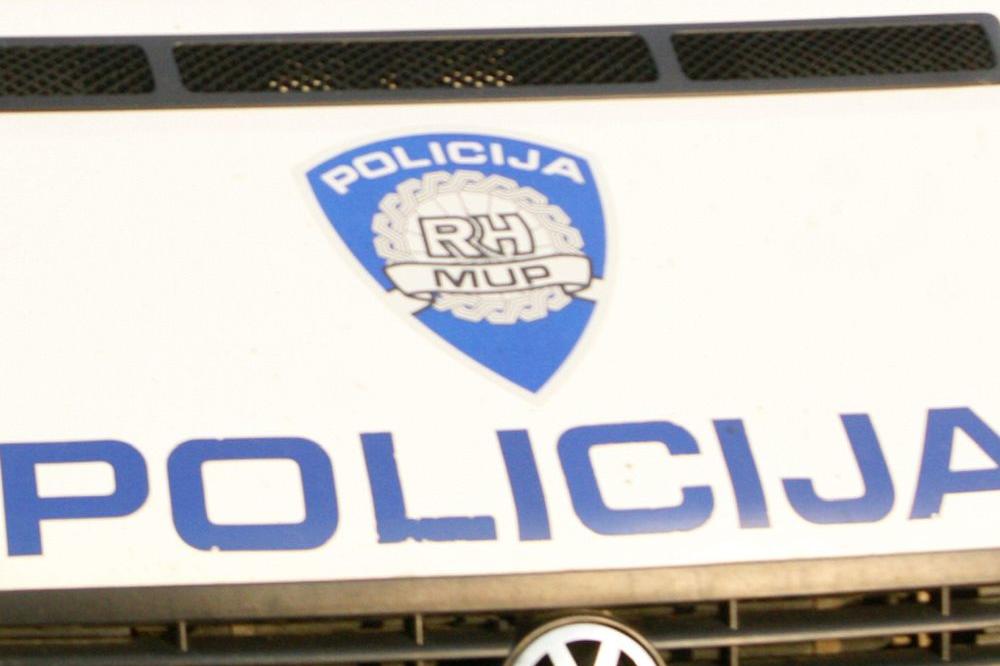 HRVATSKI FUDBALER OSUĐEN ZBOG KRAĐE: Modrić pao zbog ležaljki, stolova i stolica!