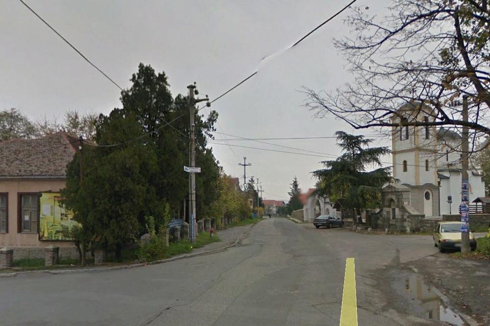 MANIJAK HARA BELIM POTOKOM?! "Prati devojčice koje se uveče vraćaju kući, IMA BRKOVE I NOSI KAPULJAČU"