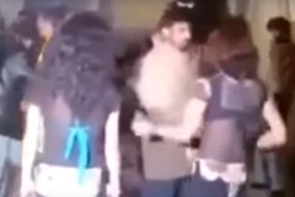 OŠAMARIO JE KINESKINJU: A onda je saznao gde je nastao KUNG-FU! (VIDEO)