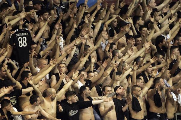 NIJE MIŠA TUMBAS: Ovaj Grobar je toliko lud za Partizanom da je postao URBANA LEGENDA I DEO ISTORIJE! (VIDEO)