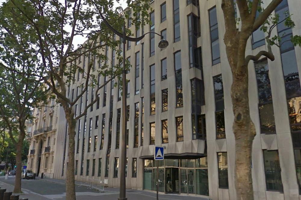 TERORISTIČKI NAPAD U PARIZU: Eksplodirala bomba u MMF, jedna osoba povređena! (VIDEO)