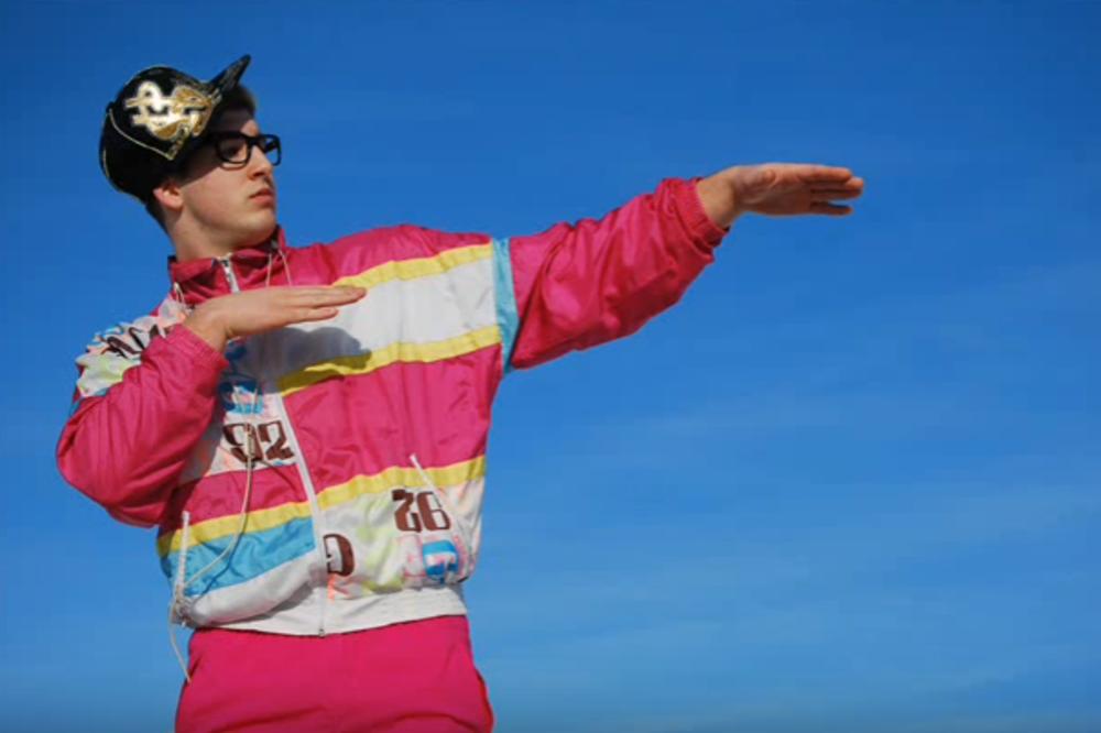 BELI JE BIO I REPER Mi nismo kao vi, čobani lakirani! Da li je još tada pesmom predvideo sve?! (VIDEO)