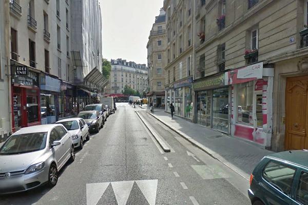 HOROR U PARIZU: Otac i sin zaklani nasred ulice, policija uhapsila drugog sina, sumnja se da je on ubica!