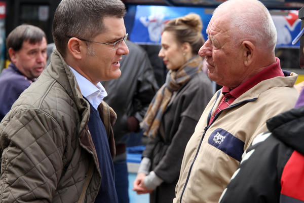 Jeremić oči u oči s Beograđanima! Šta je to imao da im poruči? (FOTO)