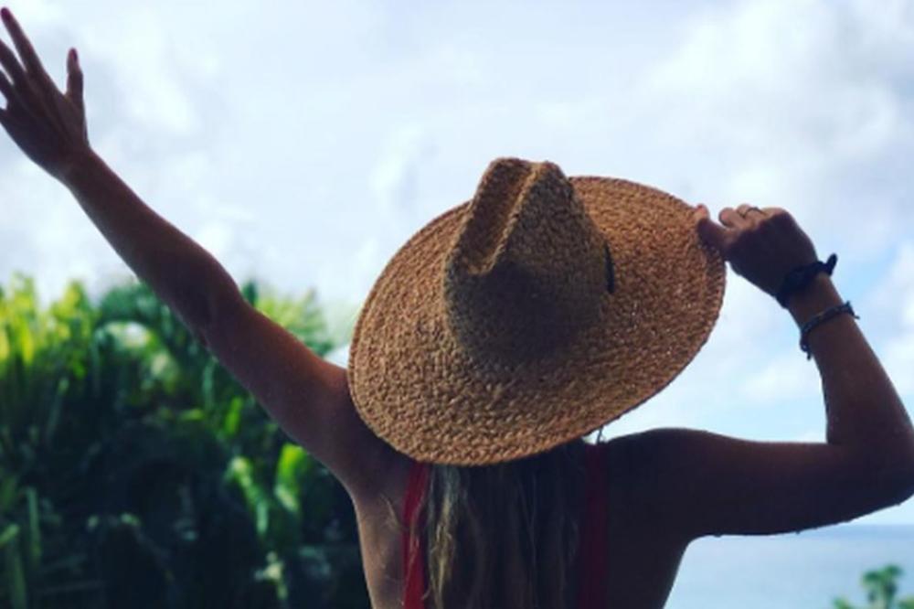 Ostavljena pred svadbu, Serena je spasla nervnog sloma, šuškalo se da je pala na Noletovog brata, ali je njeno srce ipak osvojio NBA šampion! (FOTO)