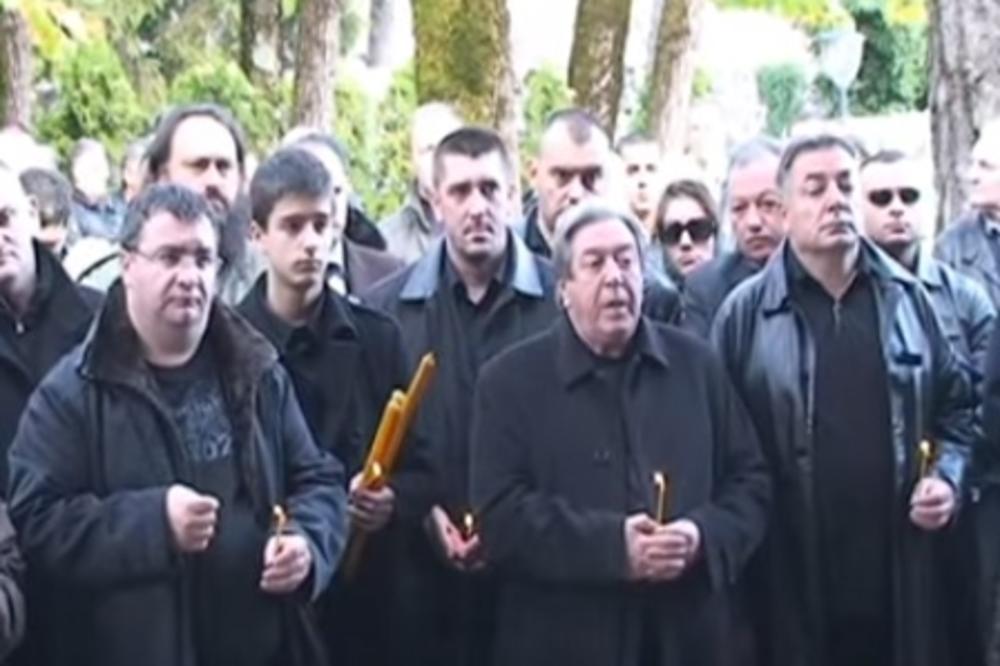 Kako su dva najopasnija čoveka u Jugoslaviji sahranili Nikolu Kavaju! NIKAD OBJAVLJENE FOTKE NAJČUVENIJEG SRPSKOG TERORISTE! (VIDEO)