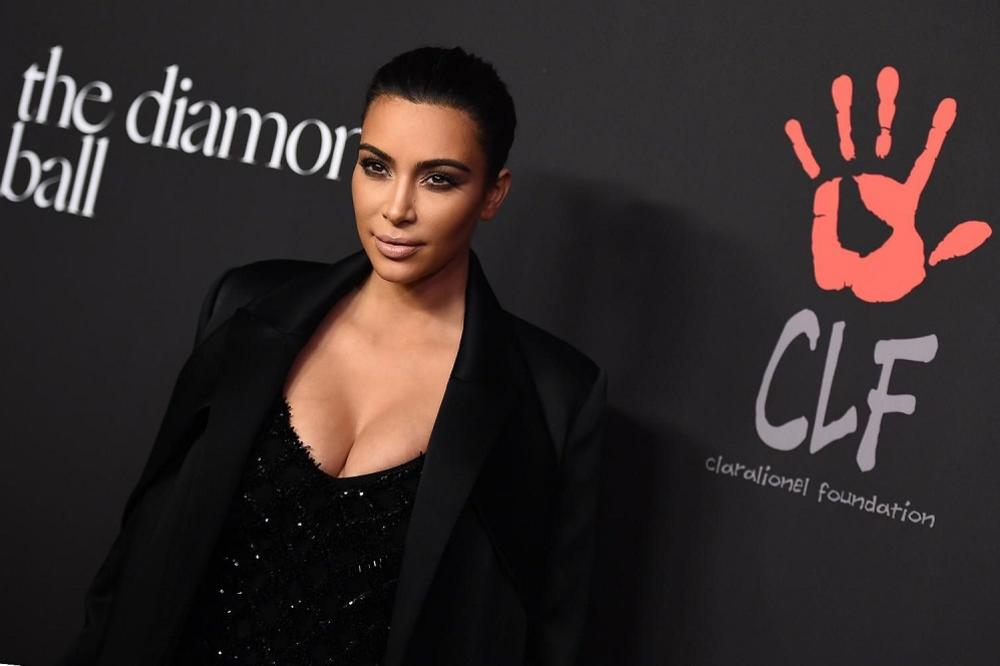 Kim Kardašijan do detalja opisala horor: Bila sam gola, zgrabio me je za noge i povukao na krevet...