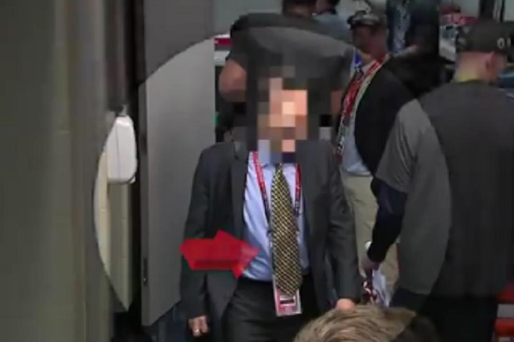 Lagani momak! Lopov koji je ukrao Brejdijev dres je dolijao, a evo i snimka krađe! (VIDEO)