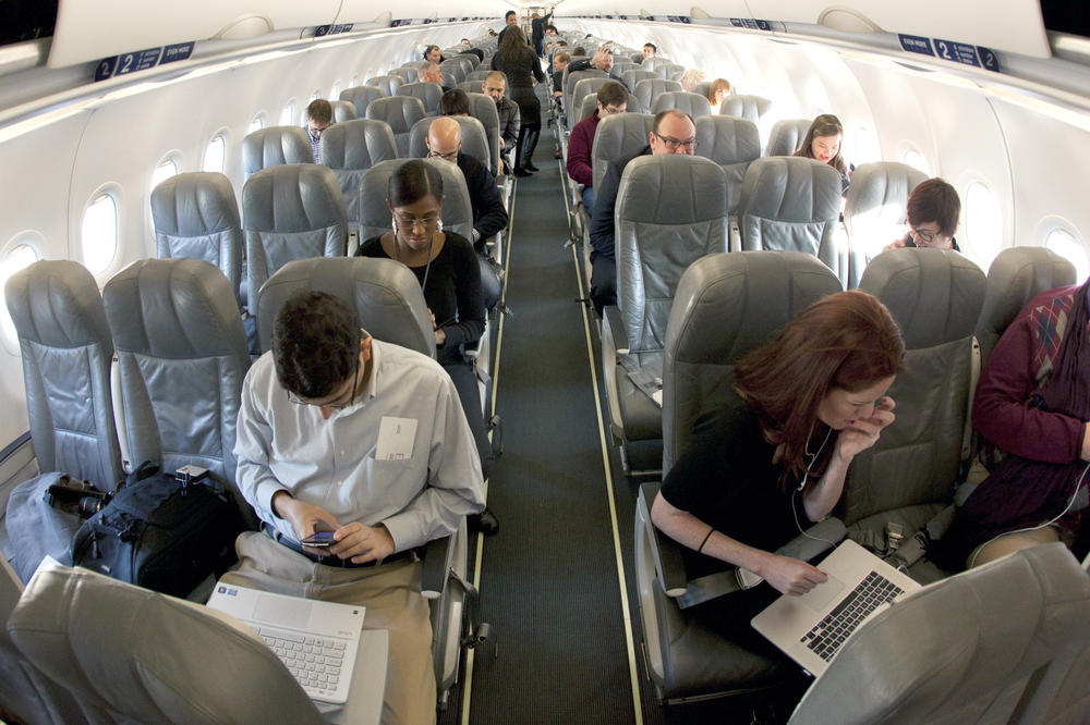 SAD zabranile laptopove i tablete u avionima iz osam bliskoistočnih zemalja!