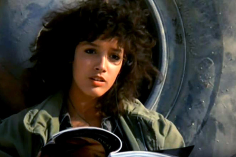 SVI SU MISLILI DA JE UMRLA: Pronašli su glumicu iz FLEŠDENSA, a ona izgleda za 10+ (FOTO)