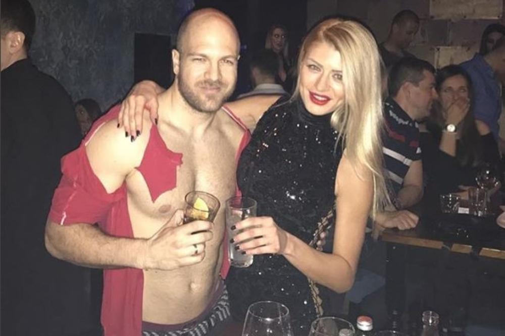 SREĆNI TATA POCEPAN I NASMEJAN: Estrada proslavila dolazak ćerke Baneta Jankovića! (FOTO)(VIDEO)