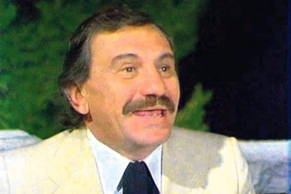 CEO ŽIVOT SMO IH GLEDALI, A NISMO IMALI POJMA DA SU U BRAKU: Ova ČUVENA glumica je ŽIKINA ŽENA!