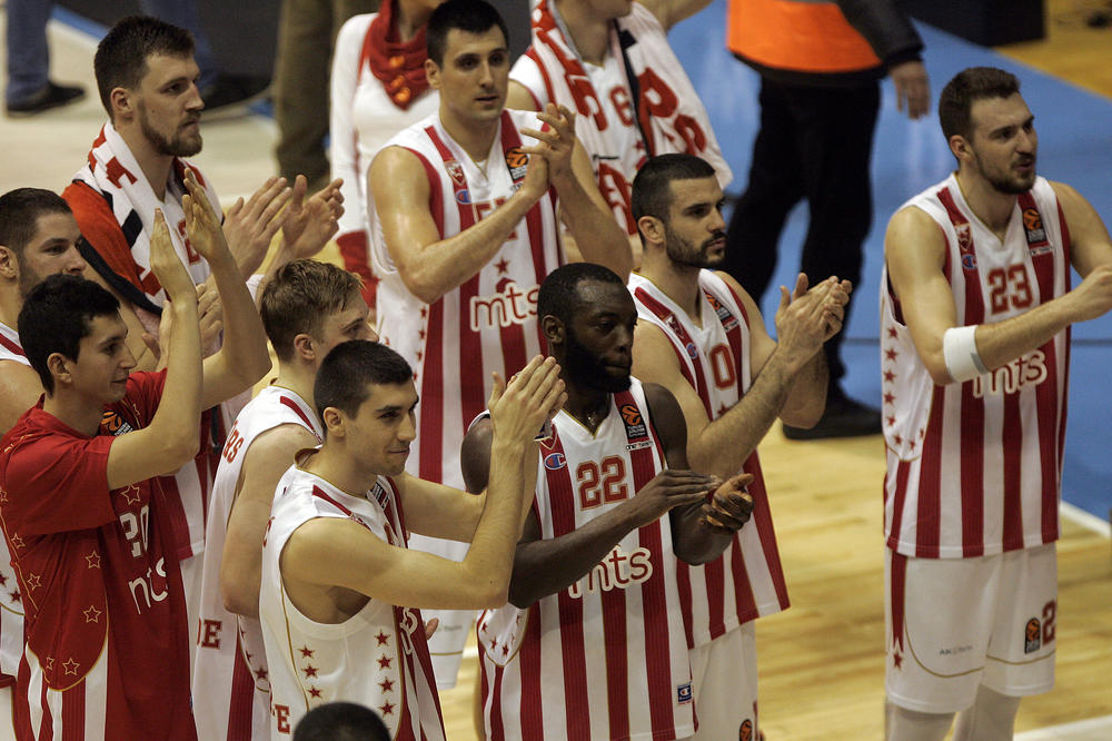 DELIJAMA STALO SRCE: Gori dan dugo nije svanuo košarkašima Crvene zvezde! (FOTO)
