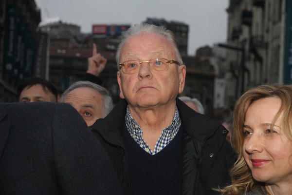 Opozicija razočarana u Dudu: Dušan Ivković pozvao Vučića da uveliča proslavu Radničkog! (FOTO)